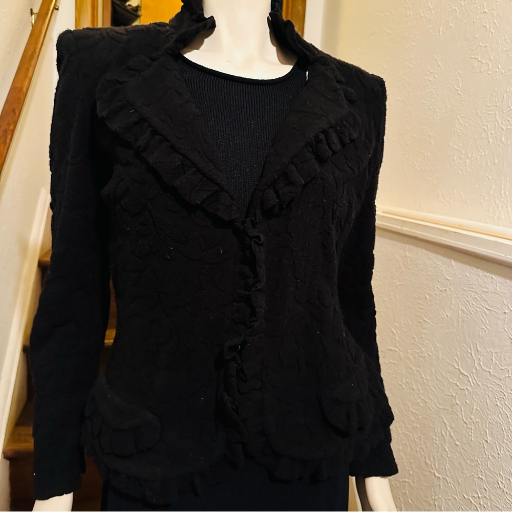 Armani Collezioni  Black sculpture pattern jacket. Button front. Size 8